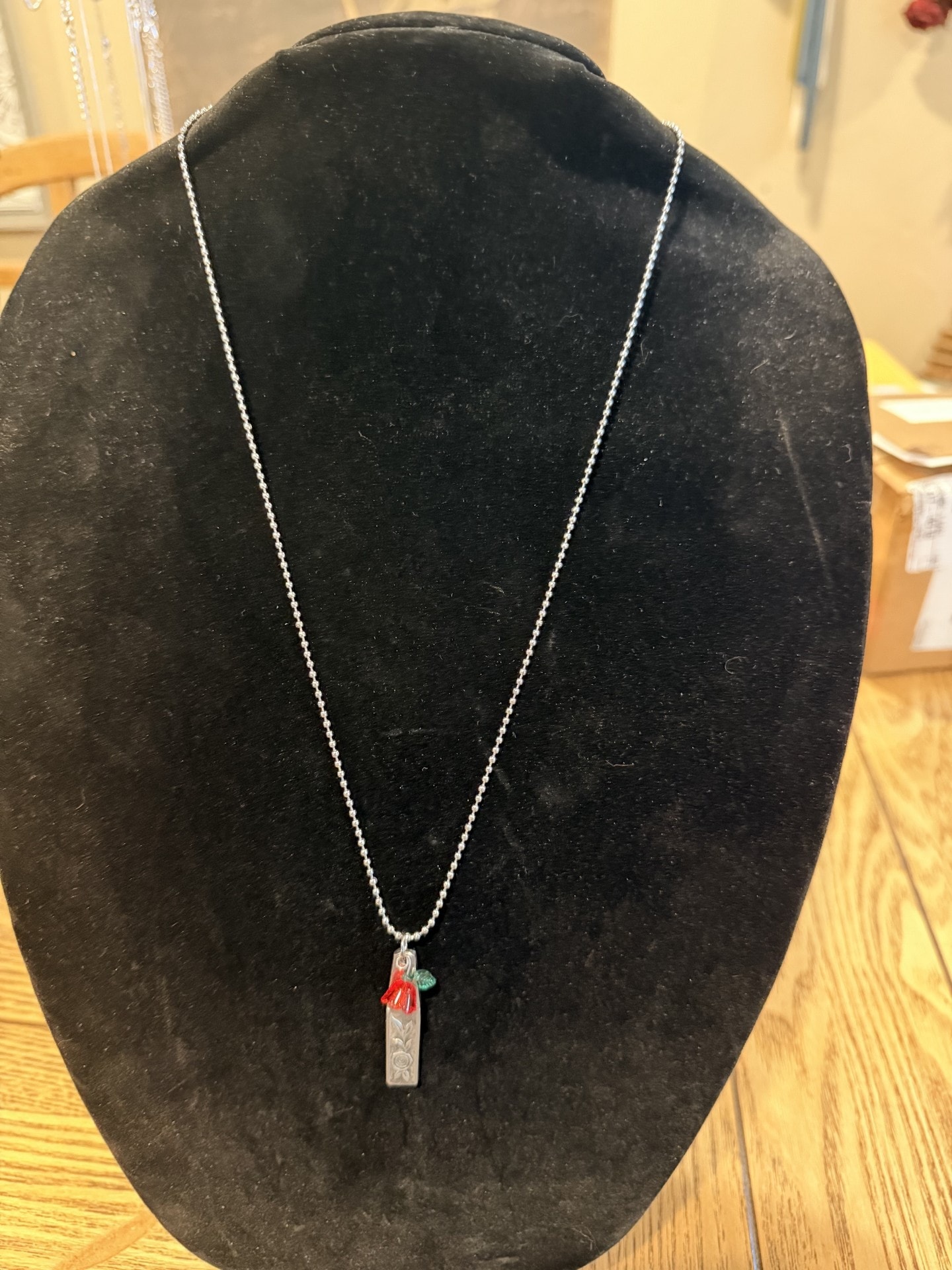 Necklace No. 00000048 — Pendant & Charm, View 2